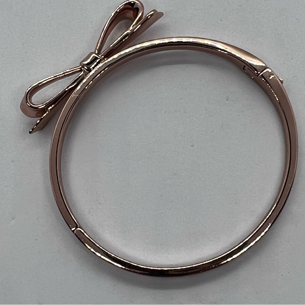 kate spade rose gold bow bangle bracelet - Picture 7 of 10